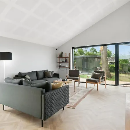 Σπίτι διακοπών Edina - 350m From The Sea By Interhome *