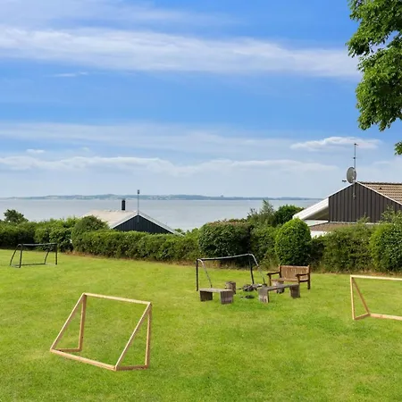 Edina - 350m From The Sea By Interhome Vakantiehuis Ebeltoft